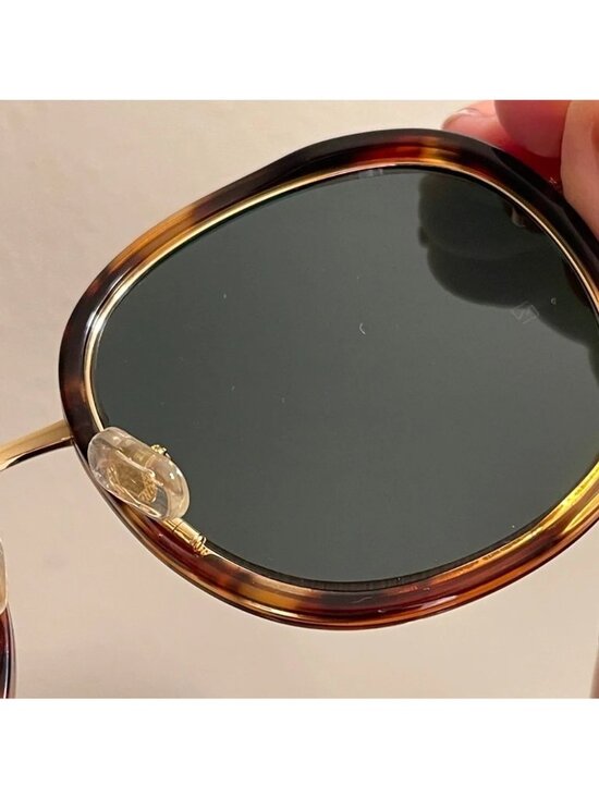 Mad Crush Round Tortoiseshell Sunglasses Gold Metal Frame main image 3
